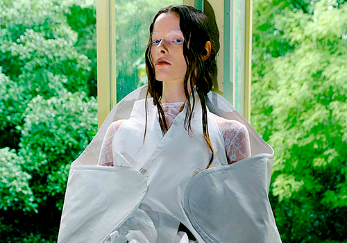 French Fashion Awards Winner - String as a medium