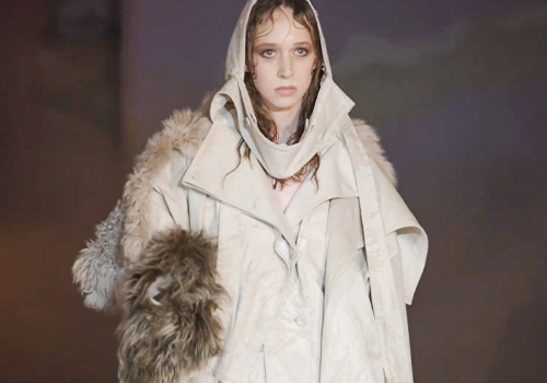French Fashion Awards Winner - 《Return to One II》