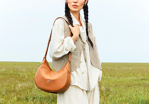 French Fashion Awards Winner - Lucid Crescent by BAGTREE