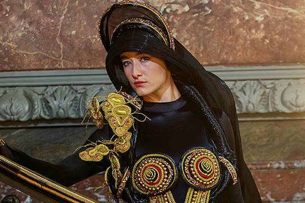 Sheetol Chawla Celebrated for Multiple Achievements at the 2025 French Fashion Awards